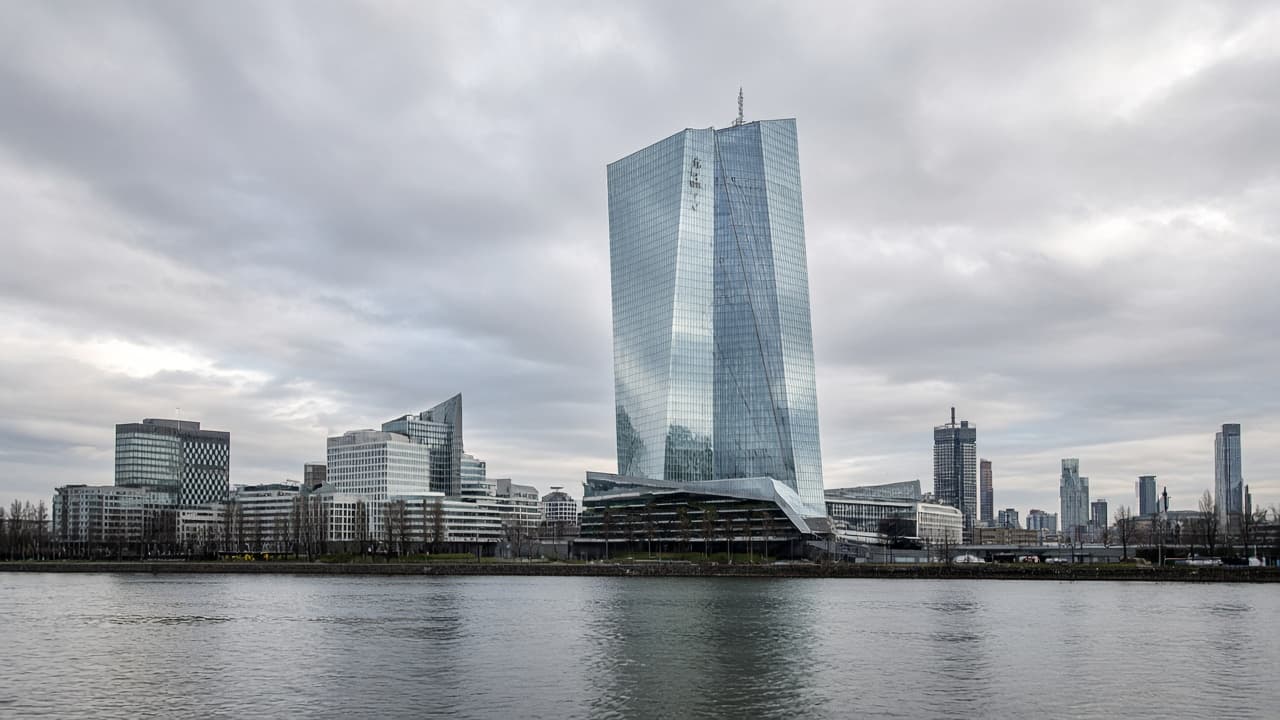 Almanya, boşalacak ECB koltuğu için aday gösterecek